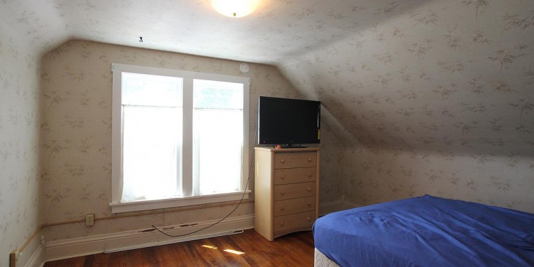 226orchardctbedroom1_1200